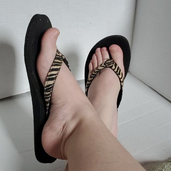 Sanuk Sandals Flip Flops Shoes Tongs Zebra Print SHOES Women's WOMAN'S Size 8 - Picture 2 of 14